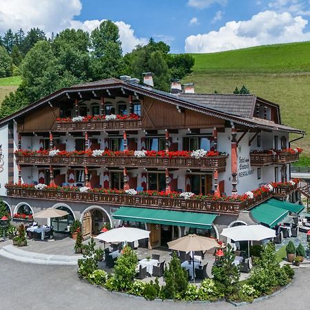 Hotel Edelweiss Braies  Esterno foto