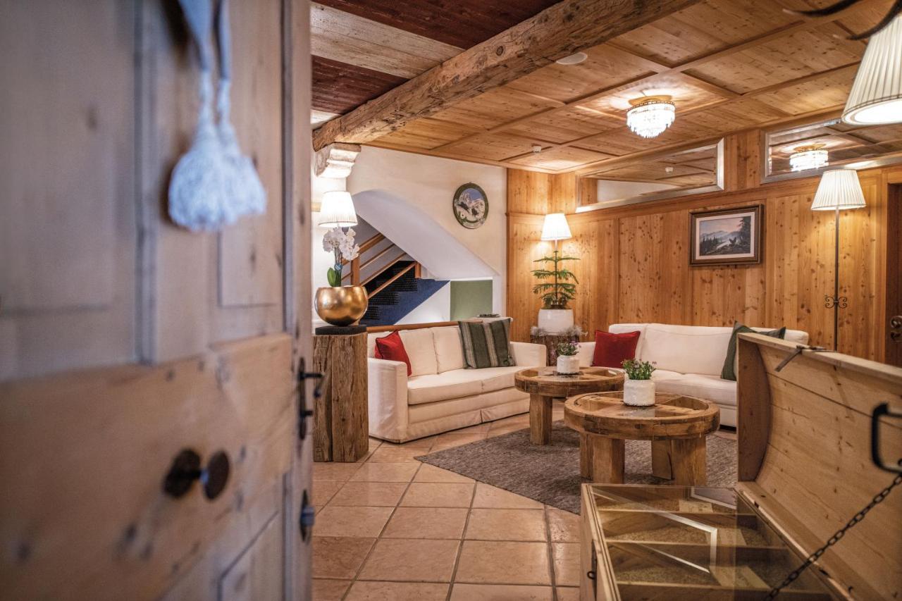 Hotel Edelweiss Braies  Esterno foto