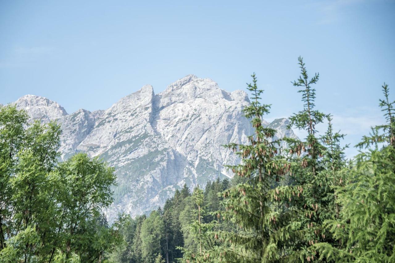Hotel Edelweiss Braies  Esterno foto